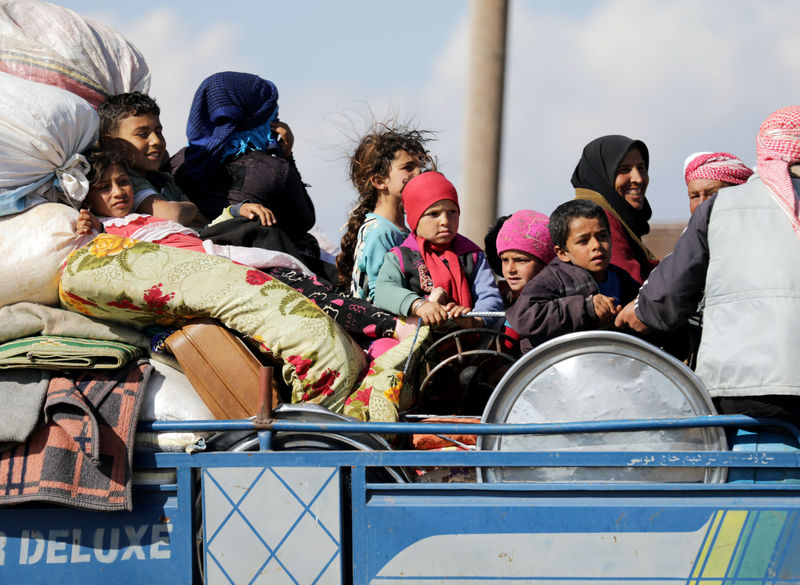 © Reuters. قوات سوريا الديمقراطية تتهم أنقرة بالتطهير العرقي في عفرين وتركيا تنفي