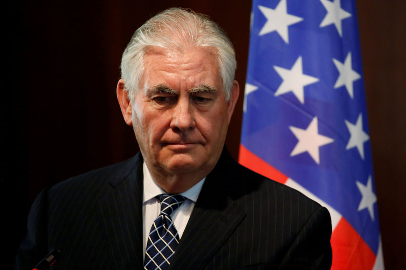 © Reuters. Secretário de Estado norte-americano, Rex Tillerson, durante coletiva de imprensa, na Nigéria