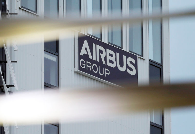© Reuters. The logo of  Airbus is pictured during Airbus annual press conference on the 2017 financial results in Blagnac near Toulouse