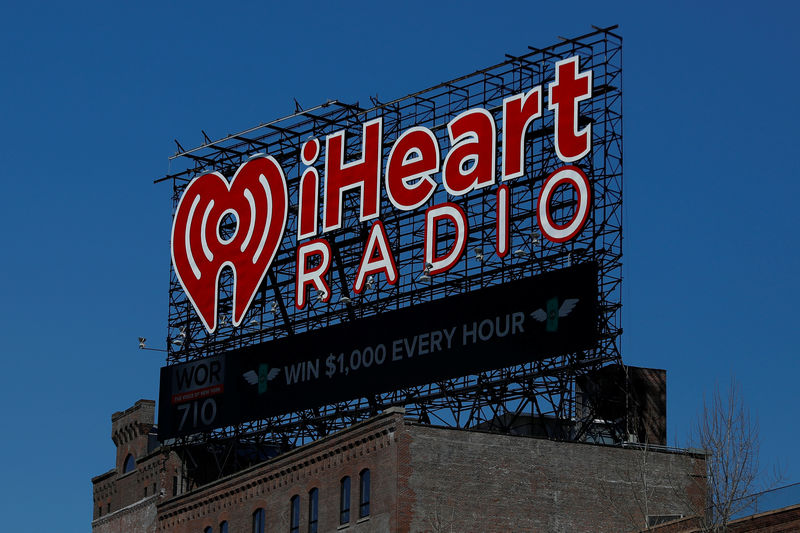© Reuters. The iHeartMedia billboard is seen atop a building in the Bronx in New York