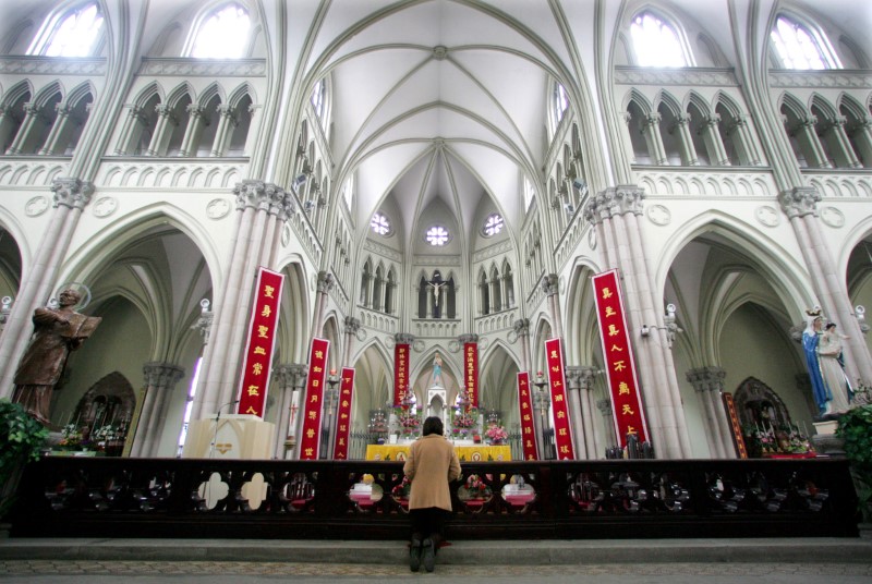 © Reuters. الصين تقول إنها تبذل جهودا حقيقية لإقامة علاقات مع الفاتيكان