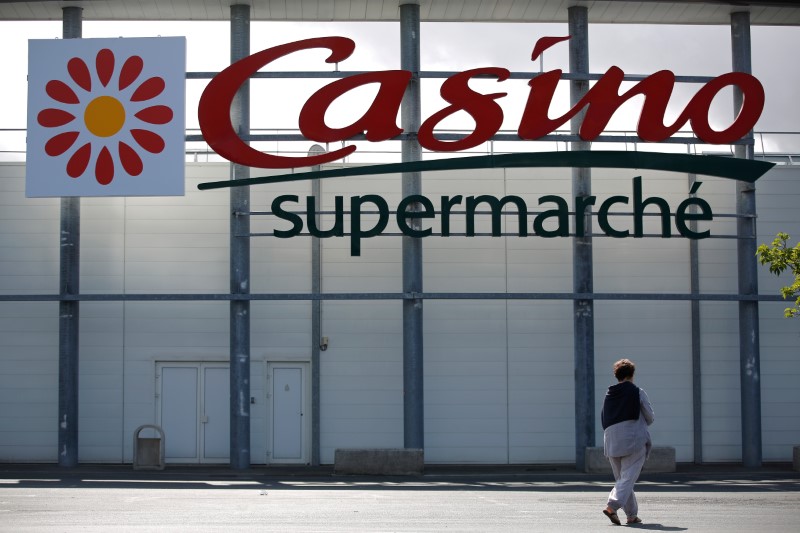 Supermarket retailers Casino, Auchan enter purchasing partnership talks ...