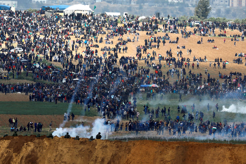 © Reuters. العرب يطالبون بتشكيل لجنة دولية للتحقيق في أحداث يوم الأرض في غزة