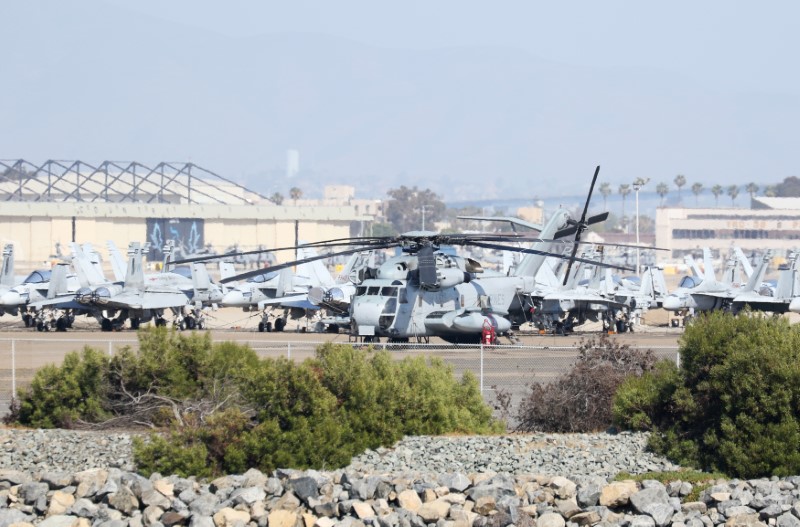 © Reuters. تحطم طائرة هليكوبتر لمشاة البحرية في كاليفورنيا ومقتل طاقمها على الأرجح