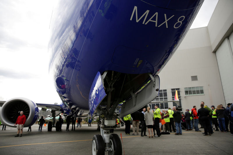 © Reuters. FILE PHOTO: Boeing celebrates the 10,000th 737 to come off the production line in Renton