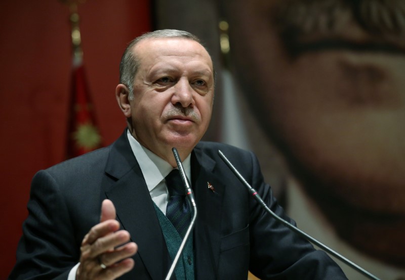 © Reuters. أنقرة تشجب مطالب الادعاء الأمريكي بسجن مصرفي تركي 20 عاما