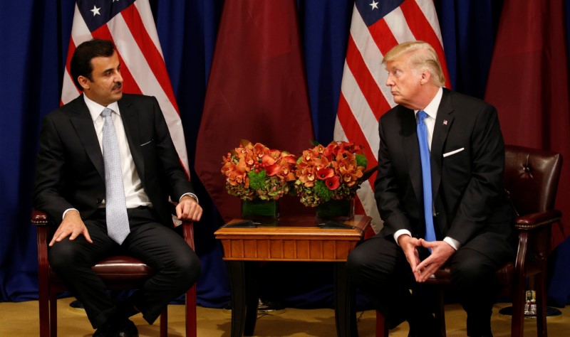 © Reuters. وكالة الأنباء القطرية: أمير قطر يلتقي بالرئيس الأمريكي في العاشر من أبريل