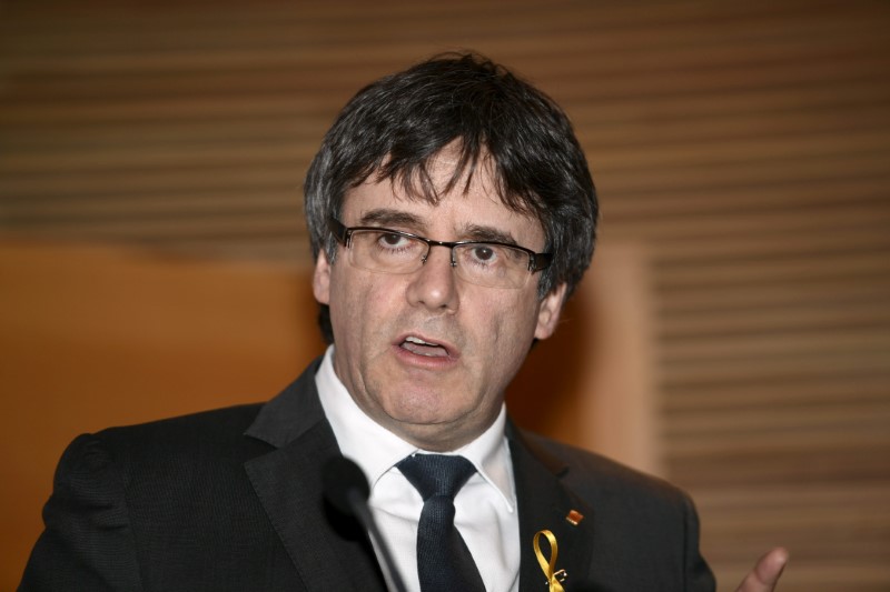 © Reuters. L'ex leader catalano Carles Puigdemont