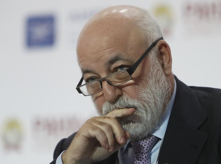 © Reuters. Chairman of the Board of Directors of Renova Group Viktor Vekselberg attends a session of the Gaidar Forum 2018 "Russia and the World: values and virtues" in Moscow