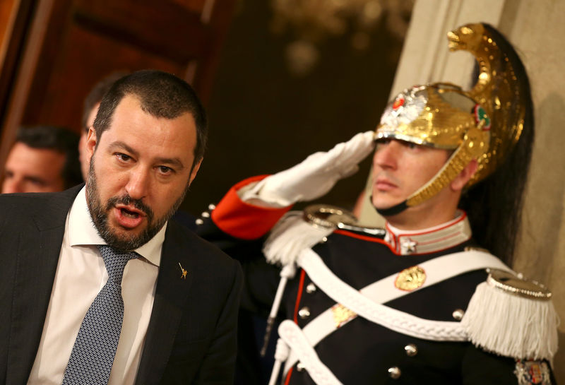 © Reuters. FILE PHOTO: League party leader Matteo Salvini leaves after a meeting with Italian President Sergio Mattarella during the second day of consultations at the Quirinal Palace in Rome