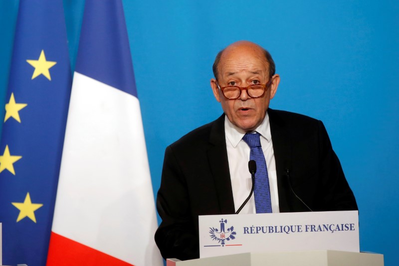 © Reuters. وزير الخارجية الفرنسي يدعو إسرائيل إلى ضبط النفس ويعارض نقل السفارة الأمريكية