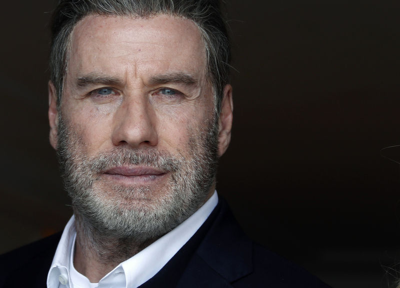 © Reuters. O ator John Travolta em divulgação de seu novo filme Gotti em Cannes, na França