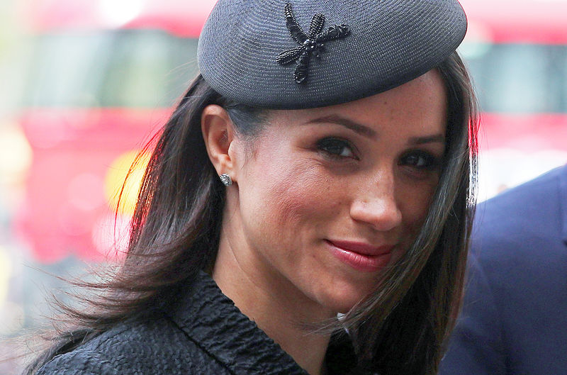 © Reuters. La actriz estadounidense Meghan Markle a su llegada a una misa en la Abadía de Westminster en Londres