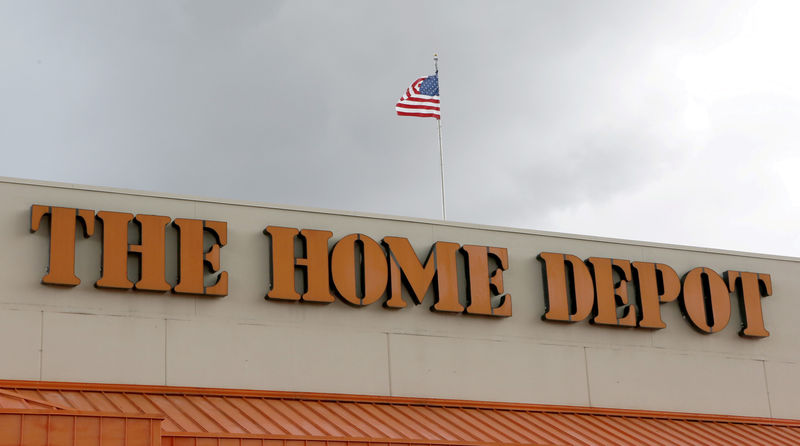 © Reuters. FILE PHOTO: A Home Depot store is shown in the Little Havana neighborhood in Miami