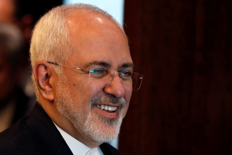 © Reuters. ظريف: على الأوروبيين ضمان أن تحصل إيران على مزايا من الاتفاق النووي