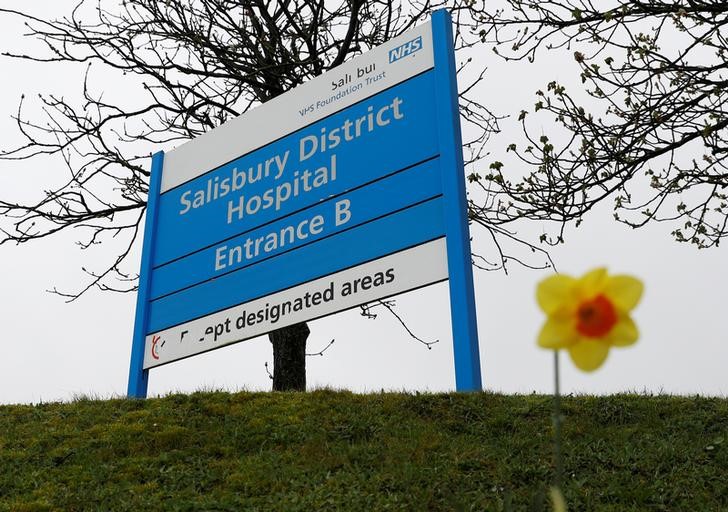 © Reuters. A sign outside Salisbury District Hospital is seen after Yulia Skripal was discharged, in Salisbury