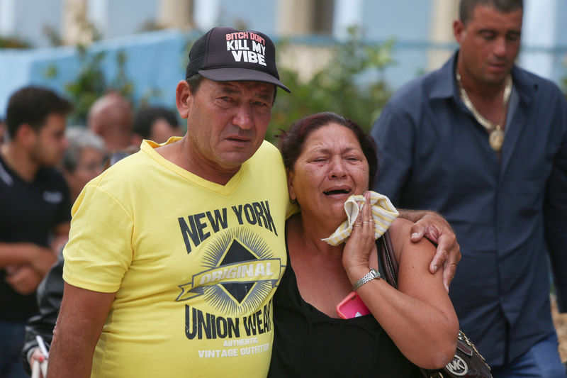 © Reuters. كوبا في حداد بعد أسوأ حادث طيران منذ 30 عاما