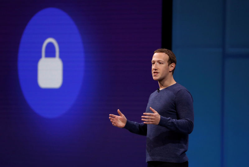 © Reuters. FILE PHOTO: Facebook CEO Mark Zuckerberg speaks at Facebook Inc's annual F8 developers conference in San Jose