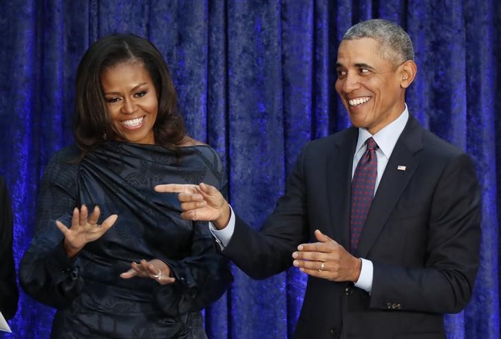 © Reuters. Ex-presidente dos EUA Barack Obama e a mulher, Michelle