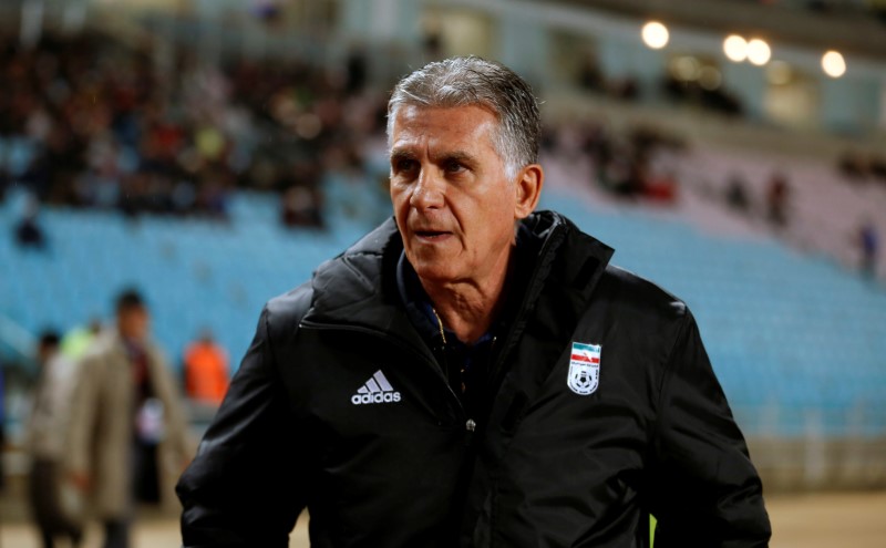 © Reuters. El entrenador portugués de Irán Carlos Queiroz en un amistoso frente a Túnez en Rades, Túnez