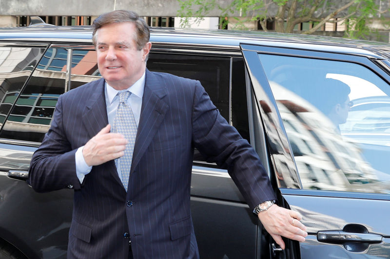© Reuters. Paul Manafort arrives at the courthouse in Washington