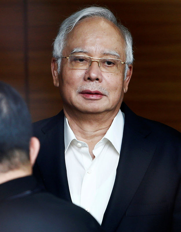 © Reuters. رئيس وزراء ماليزيا السابق يستأنف أقواله أمام هيئة لمكافحة الفساد