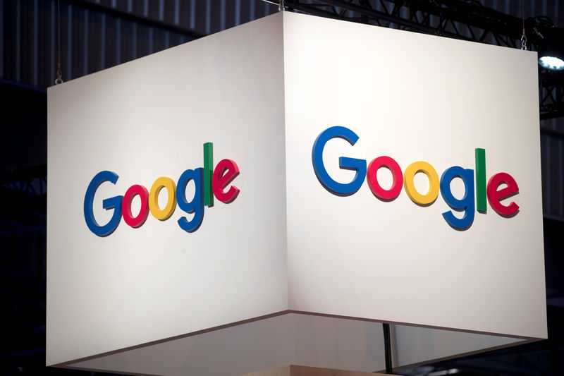 © Reuters. The logo of Google is pictured during the Viva Tech start-up and technology summit in Paris