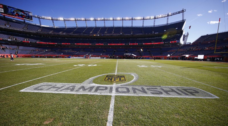© Reuters. NFL: AFC Championship-New England Patriots at Denver Broncos