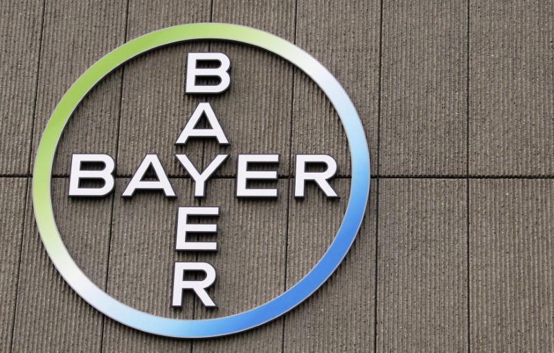© Reuters. The logo of Germany's largest drugmaker Bayer HealthCare Pharmaceuticals is pictured on the front of its building in Berlin