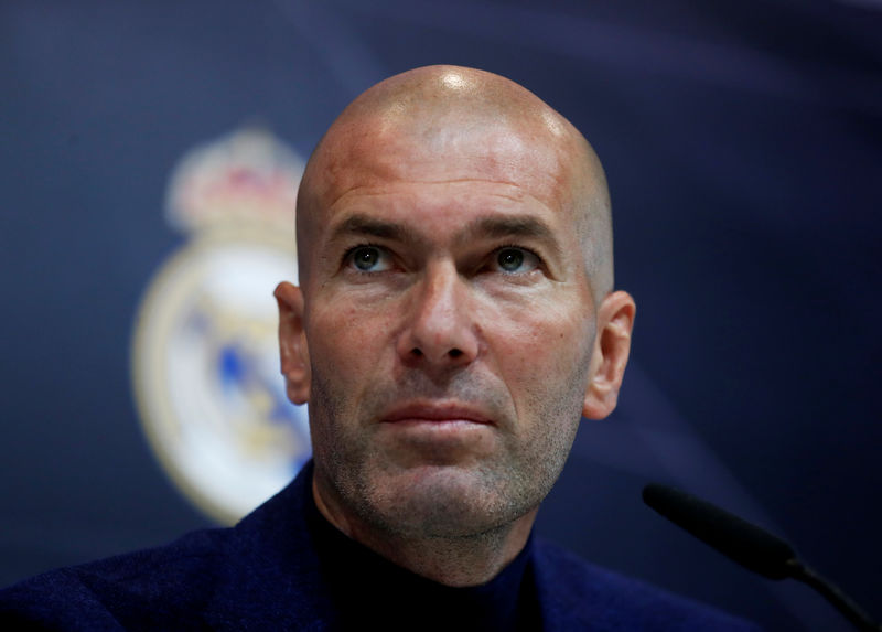 © Reuters. Zinedine Zidane anuncia su marcha del Real Madrid
