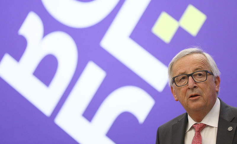 © Reuters. Presidente da Comissão Europeia, Jean-Claude Juncker, durante coletiva de imprensa em Sófia, na Bulgária