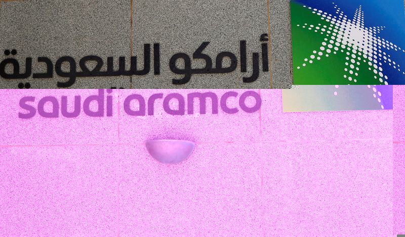 © Reuters. The logo of Saudi Aramco is seen at Aramco headquarters in Dhahran