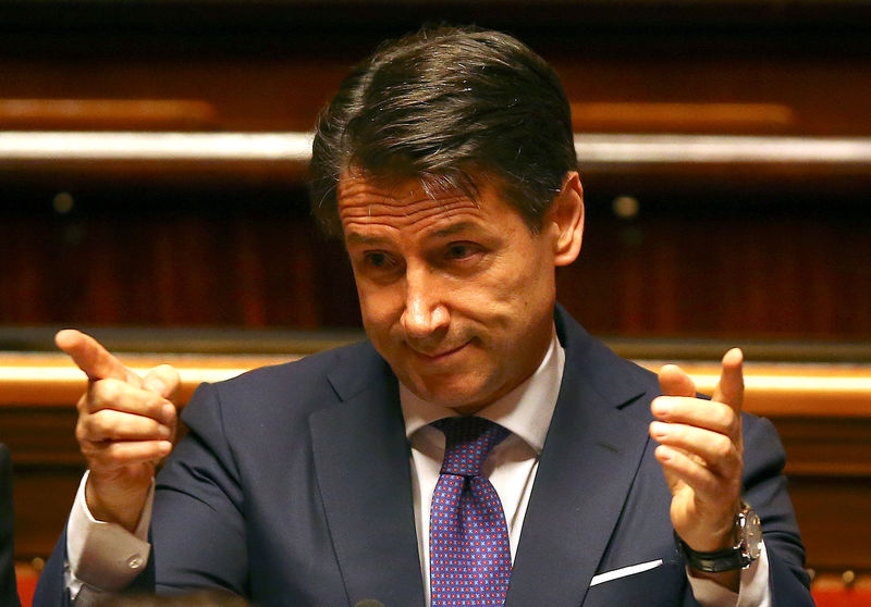 © Reuters. Il presidente del Consiglio Giuseppe Conte