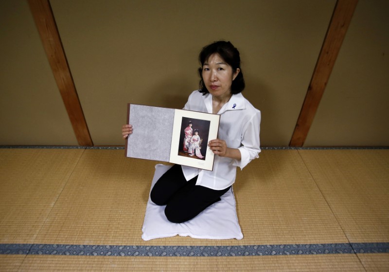 © Reuters. قمة ترامب وكيم تحيي أمل يابانية في معلومات عن توأمتها المفقودة