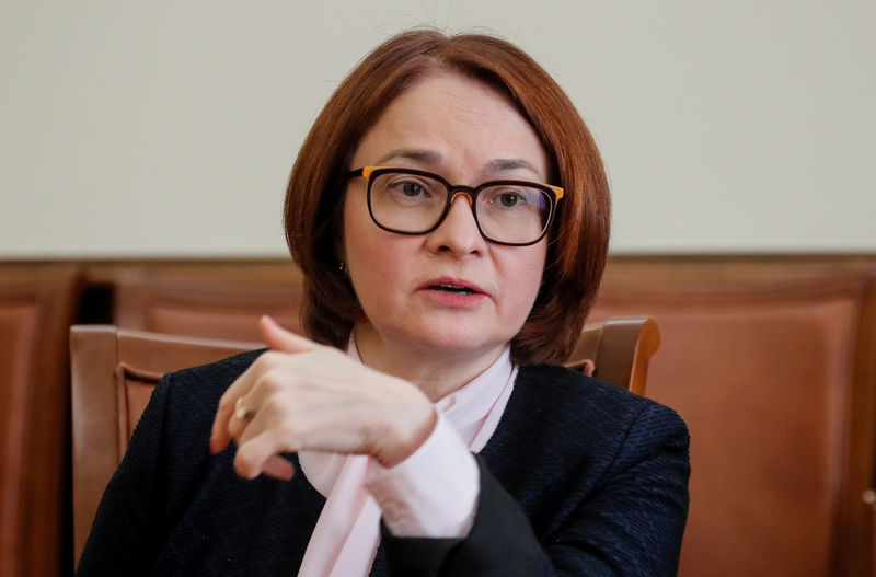 © Reuters. Presidente do banco central da Rússia, Elvira Nabiullina, durante entrevista com a Reuters em Moscou