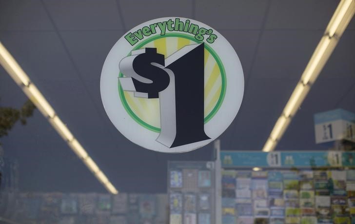 © Reuters. FILE PHOTO: Advertising sign is pictured at a Dollar Tree store in Pasadena