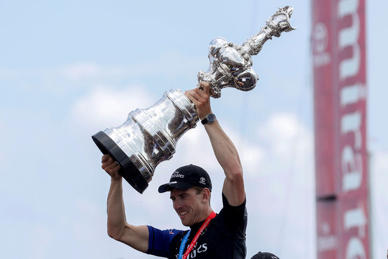 © Reuters. FILE PHOTO: Sailing - America's Cup Finals -