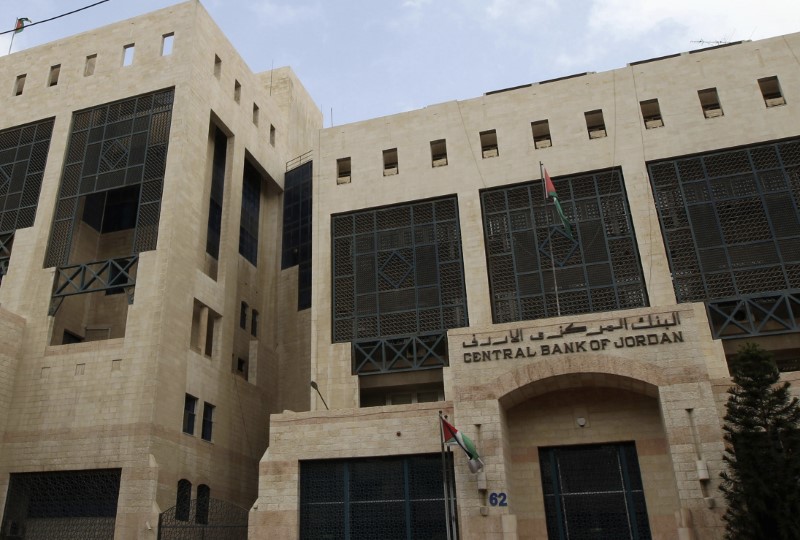 © Reuters. انخفاض احتياطي العملات الأجنبية في الأردن 13% في نهاية يوليو