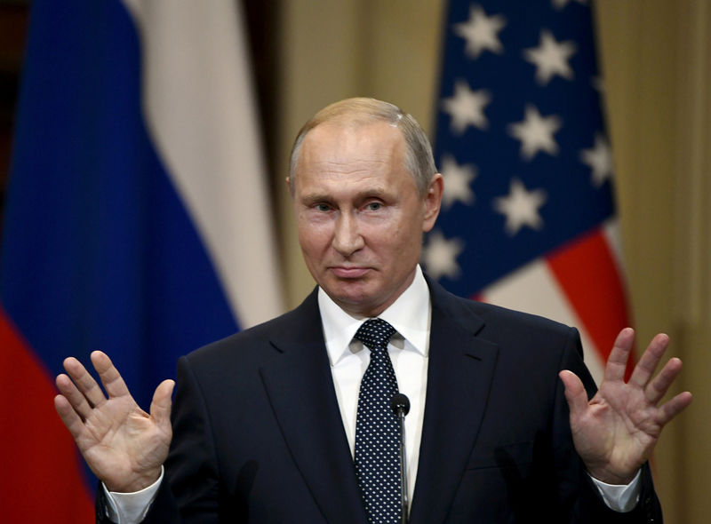 © Reuters. las sanciones, Putin aún espera que mejore la relación entre Rusia y EEUU