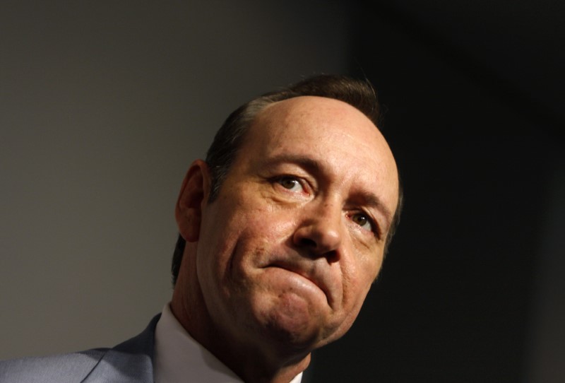 © Reuters. Fiscales de Los Ángeles revisan un nuevo caso de agresión sexual que implica a Kevin Spacey