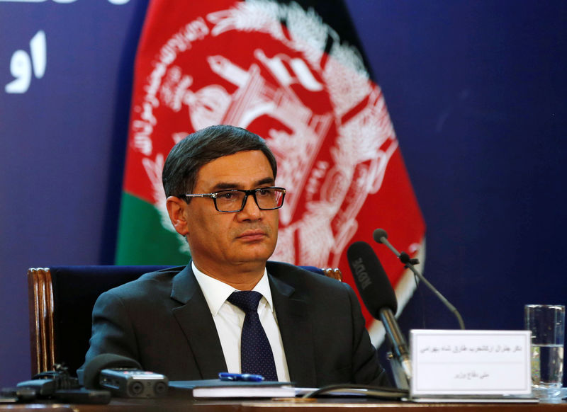 © Reuters. الرئيس الأفغاني يرفض استقالة أكبر ثلاثة مسؤولين عن الأمن