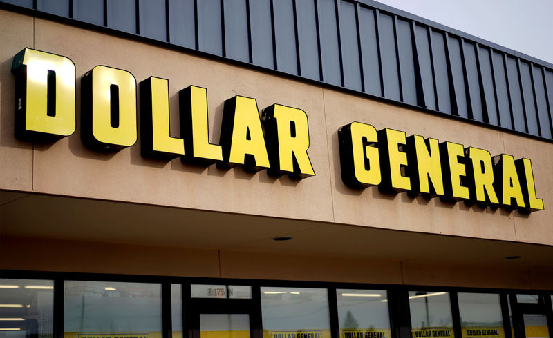 © Reuters. FILE PHOTO: The sign outside the Dollar General store in Westminster, Colorado is pictured