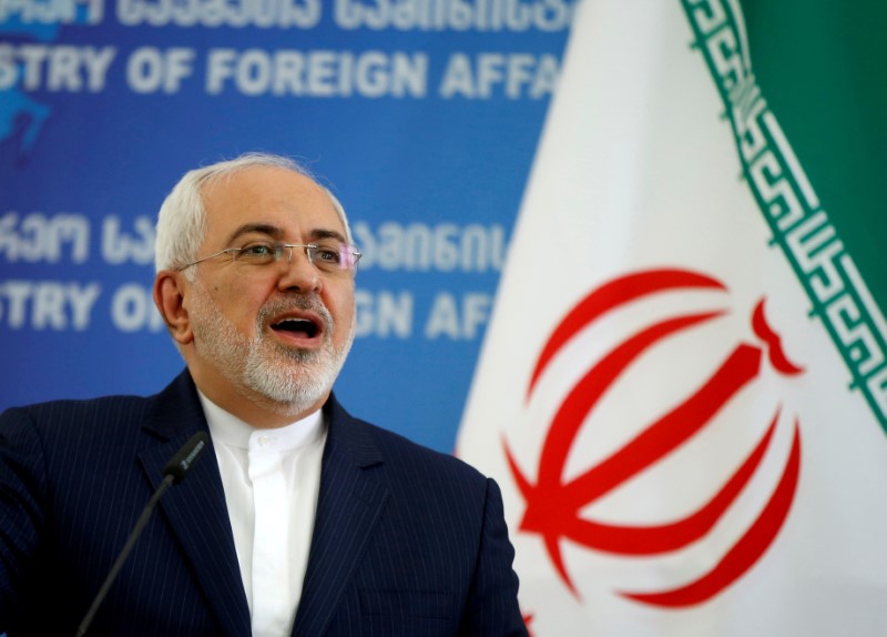 © Reuters. وزير الخارجية الإيراني: احترام الاتفاق النووي ليس خيارنا الوحيد