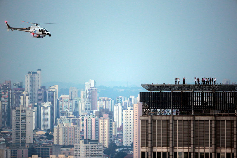 © Reuters. Vista de prédios no centro de São Pualo