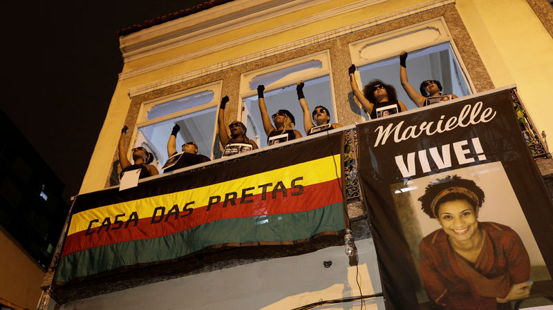 © Reuters. Mulheres se manifestam após morte de Marielle Franco