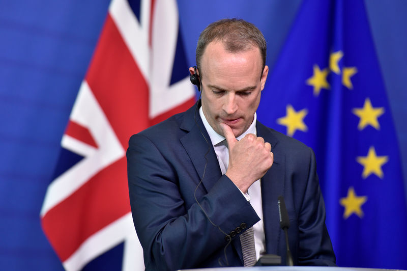 © Reuters. Britain's Secretary of State for Exiting the EU Raab gestures during a press briefing in Brussels