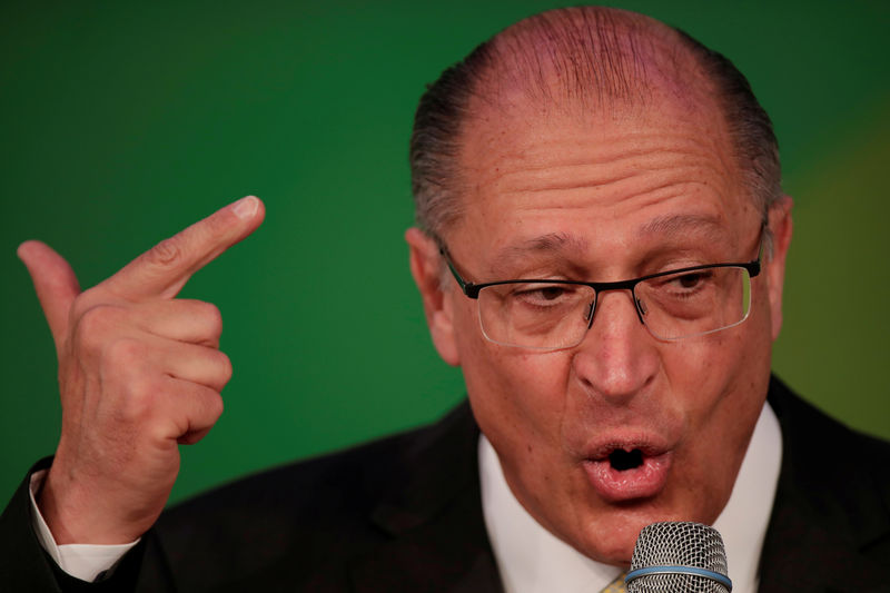 © Reuters. Candidato do PSDB à Presidência, Geraldo Alckmin, durante evento em Brasília