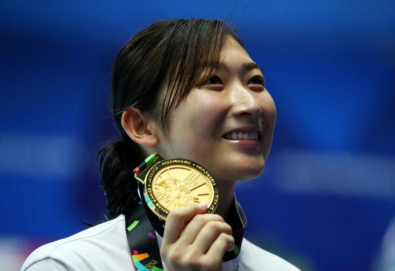 © Reuters. ايكي فتاة اليابان الذهبية أول امرأة تتوج بلقب الأفضل في ألعاب آسيا