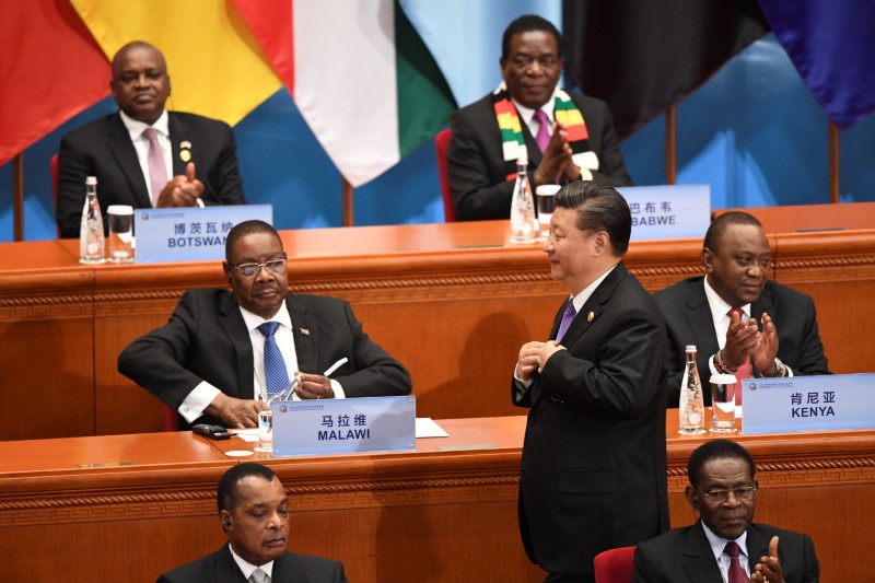 © Reuters. Presidente da China, Xi Jinping, durante cúpula com líderes africanos no Grande Salão do Povo, em Pequim