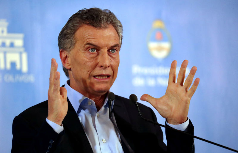 © Reuters. Presidente da Argentina, Mauricio Macri, durante coletiva de imprensa em Buenos Aires